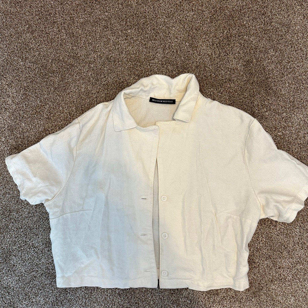 Brandy Melville Button-Up cropped shirt